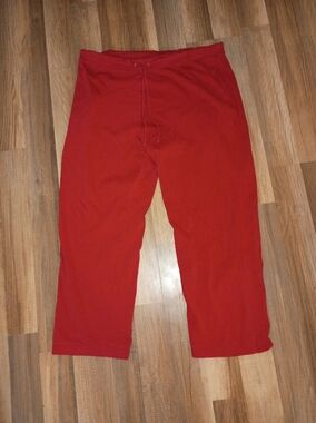 Cato Red Capris Plus Size 18/20